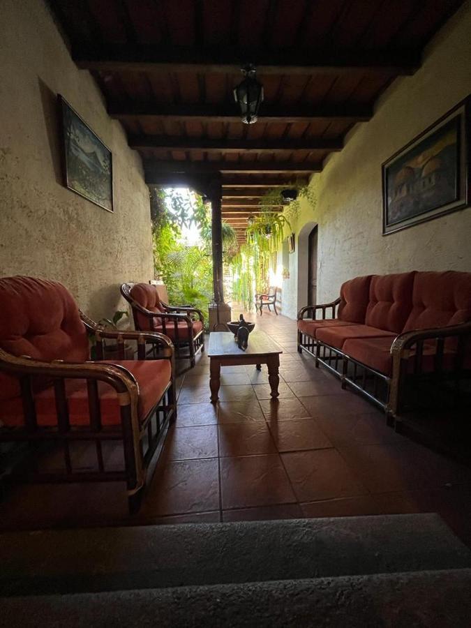 Casa Del Viajero Colonial Lägenhet Antigua Exteriör bild