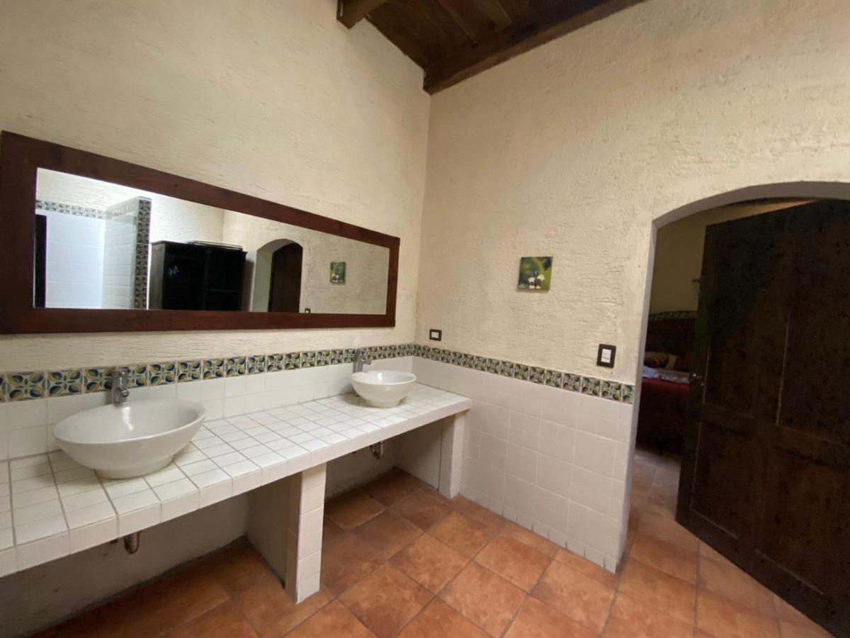 Casa Del Viajero Colonial Lägenhet Antigua Exteriör bild