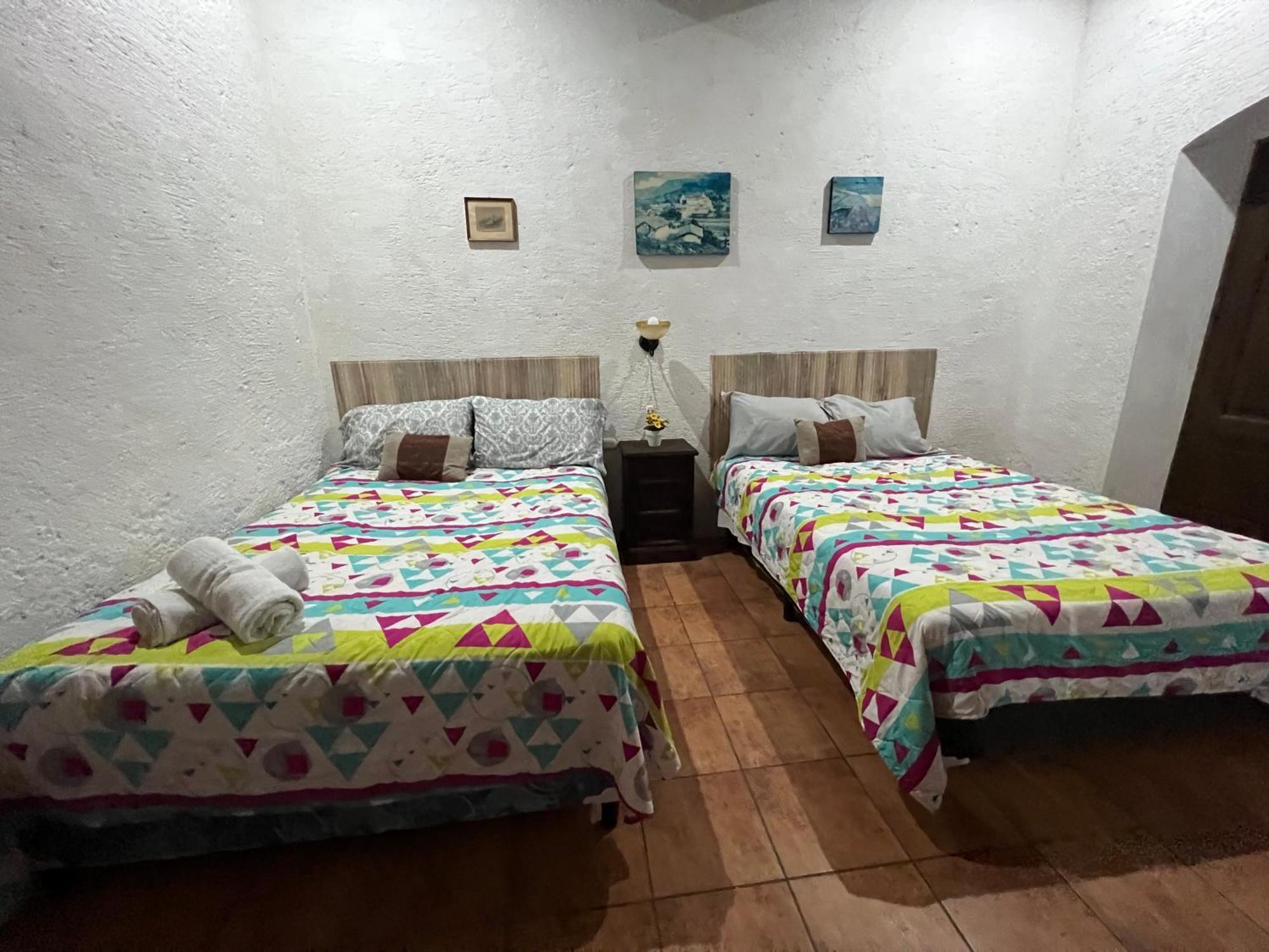 Casa Del Viajero Colonial Lägenhet Antigua Exteriör bild